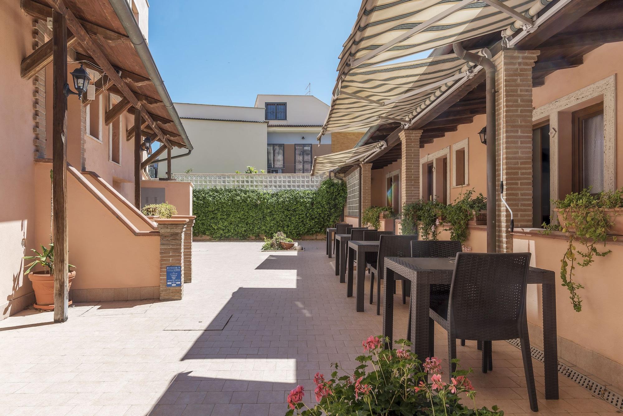 Hotel Riviera פיומיצ'ינו מראה חיצוני תמונה