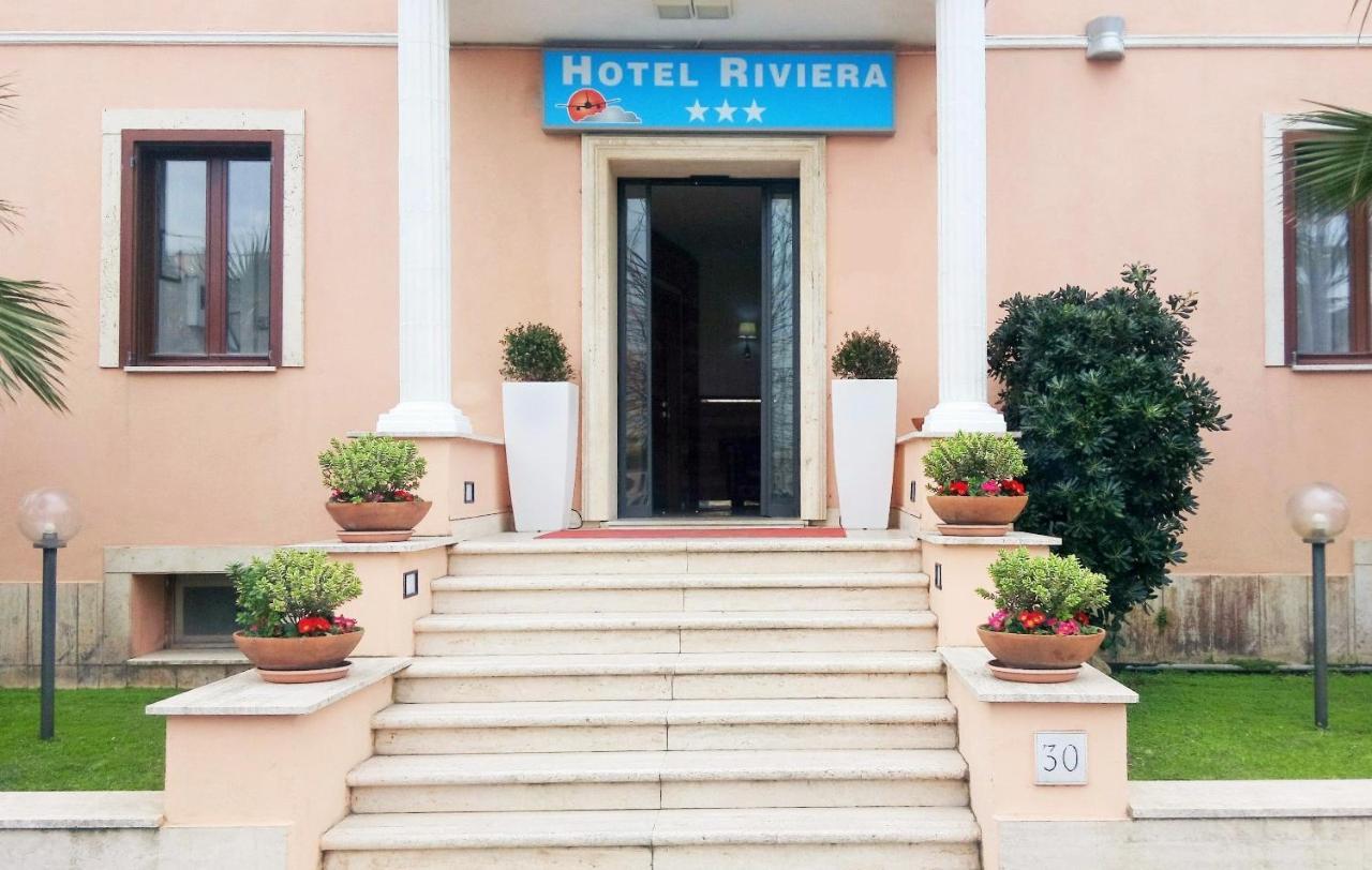 Hotel Riviera פיומיצ'ינו מראה חיצוני תמונה